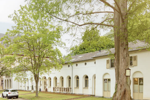 BOUTIQUE HOTEL HAUS 4 TÜRME UND BADHAUS UND RESTAURANT Bad Ems